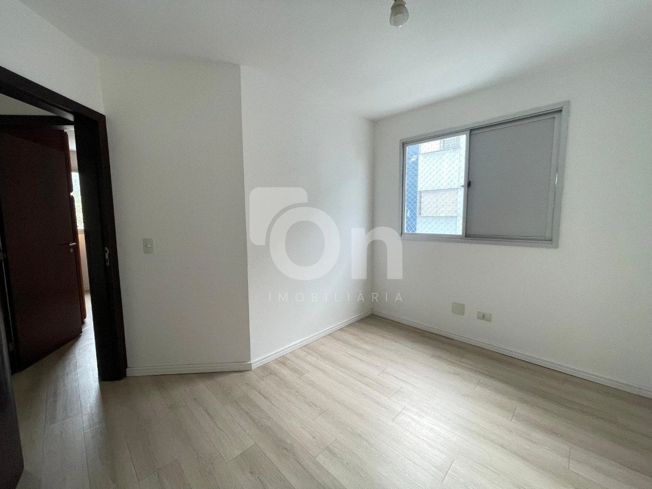 Apartment, 80 m², with wood or laminate floors — photo 15