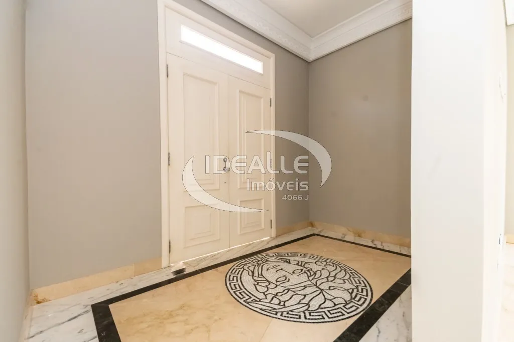 Rental house with 5 bedrooms and 6 bathrooms — photo 3
