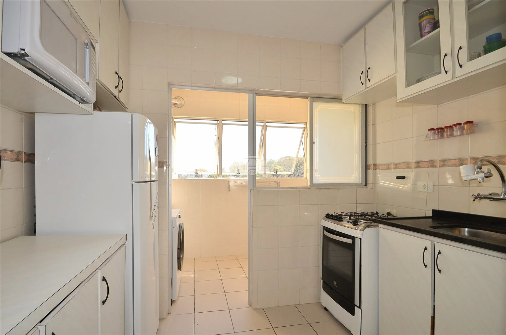 Departamento de 2 dormitorios con lavadora en Curitiba — photo 3