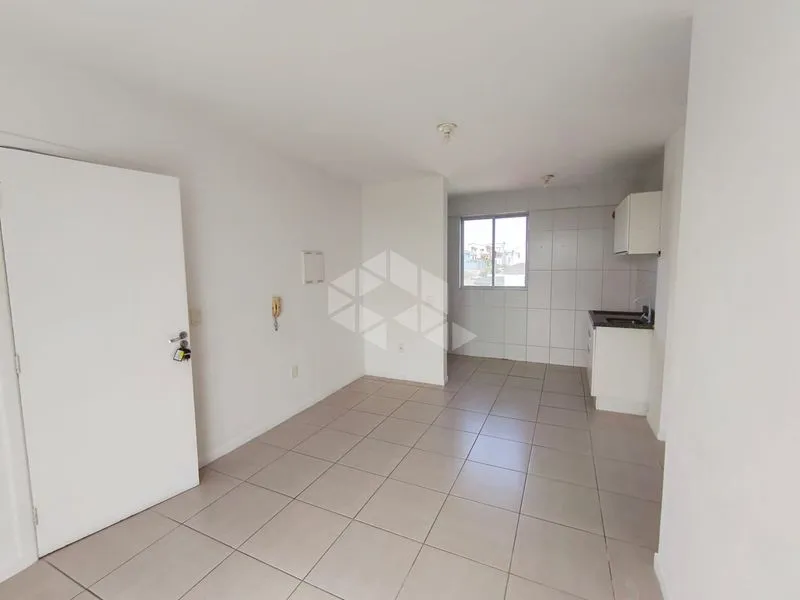 Apartamento de 2 dormitorios con balcón en 65 m² — photo 2