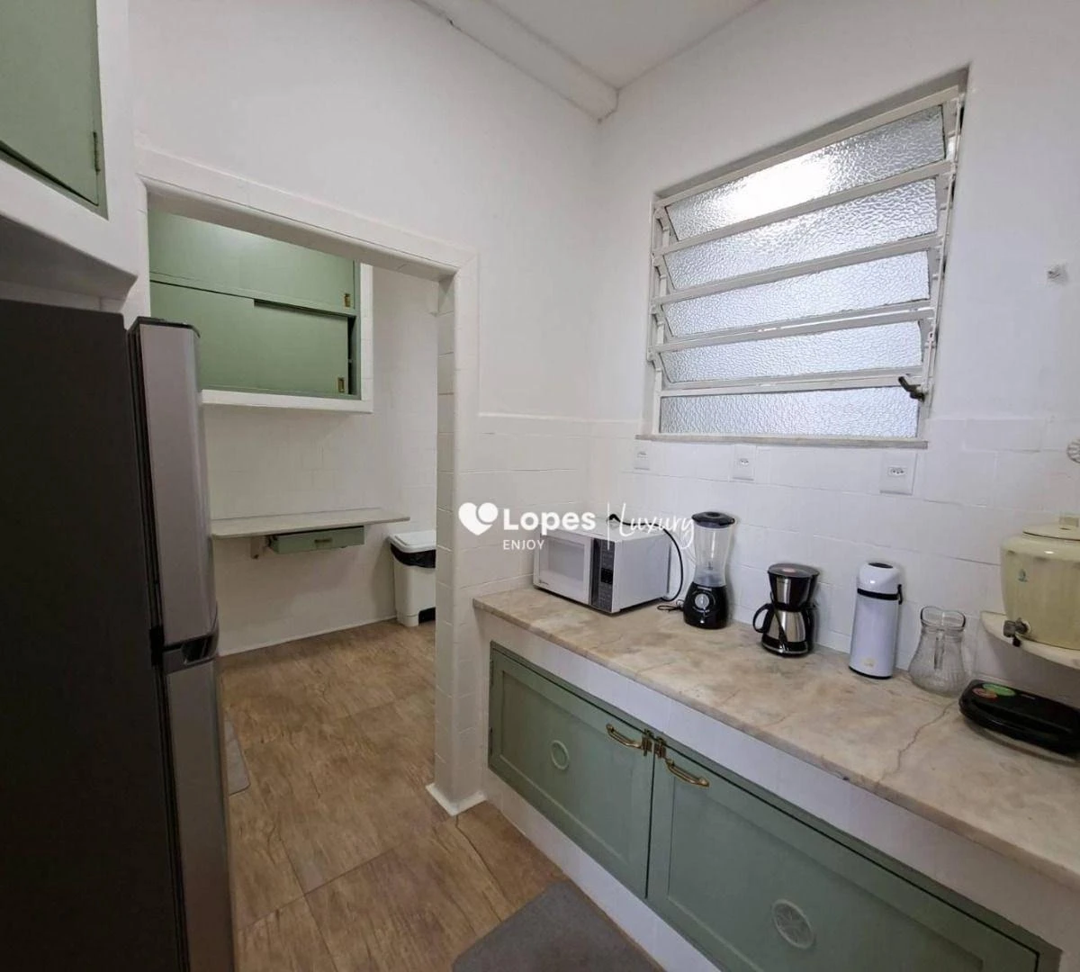 167 m² apartment with 4 bedrooms and a gas kitchen — photo 45