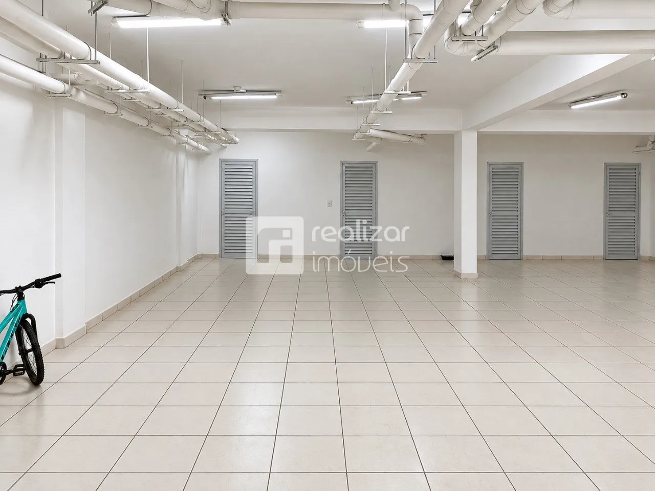 Apartment, 200 m², with a water view — photo 49