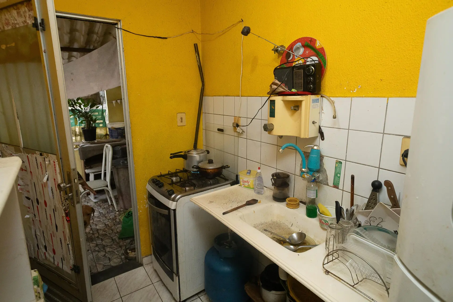 Apartamento amueblado con 2 dormitorios y jardín privado — photo 4