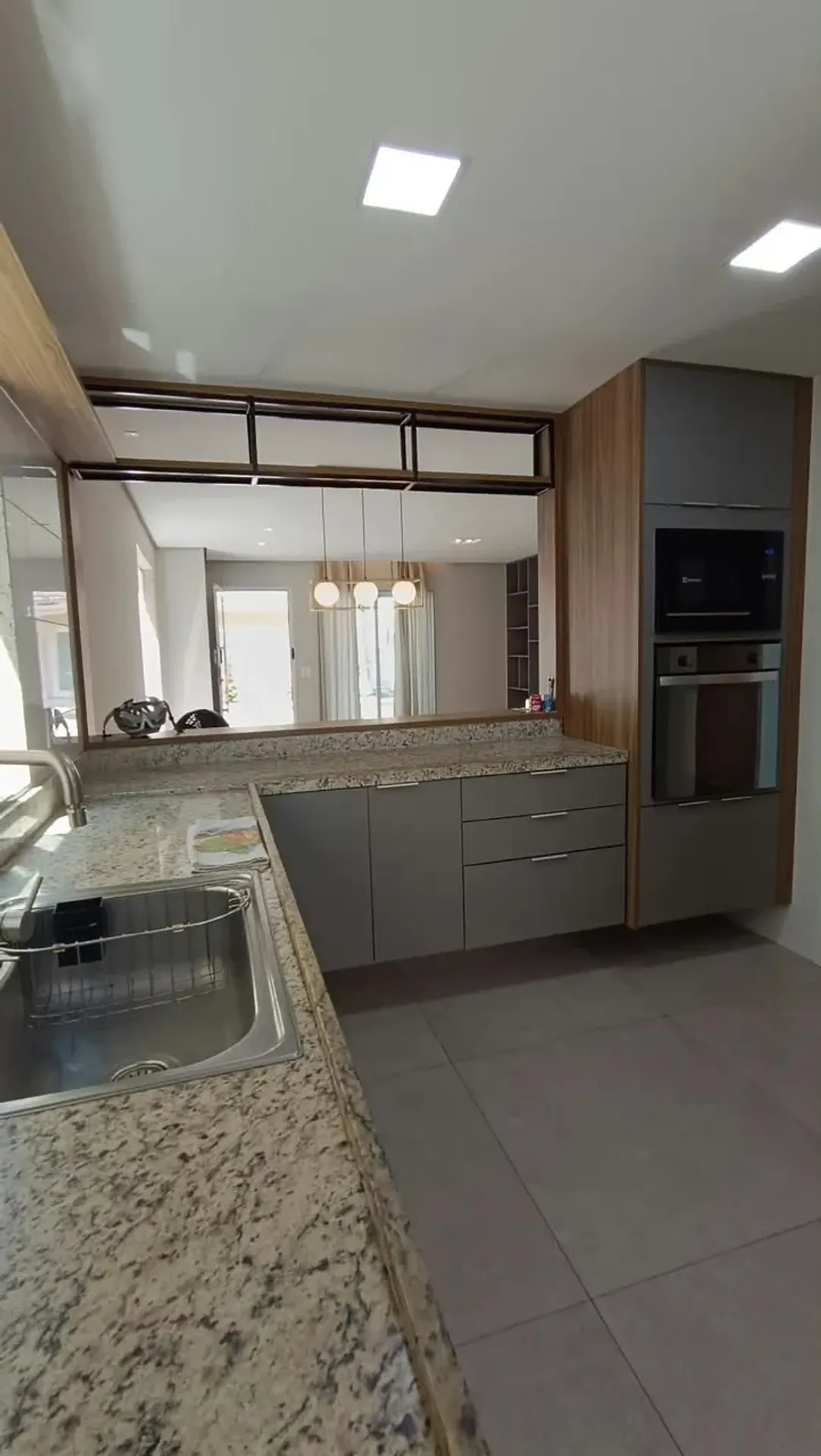Furnished house with 3 bedrooms and 4 bathrooms — photo 32
