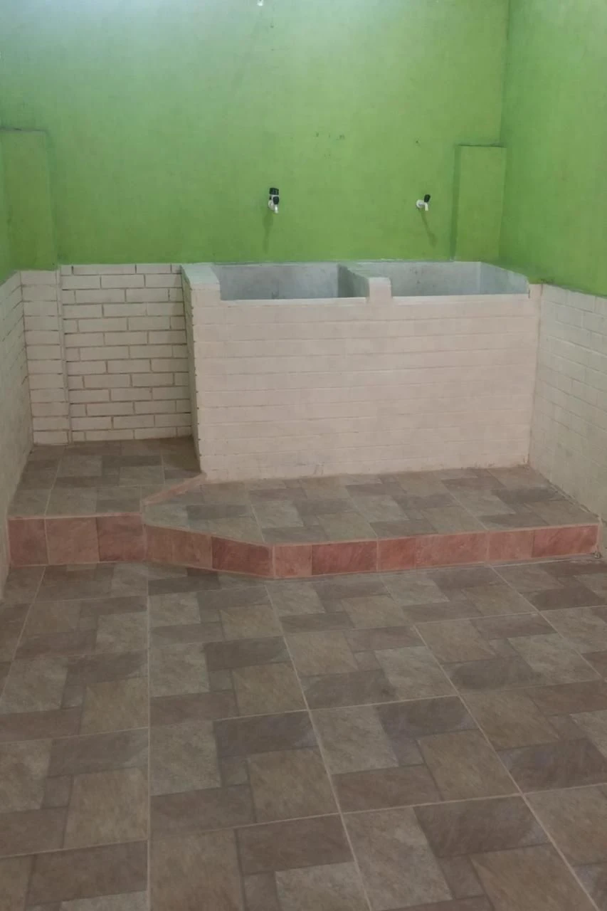Casa de 4 dormitorios con cocina independiente y 2 baños — photo 3