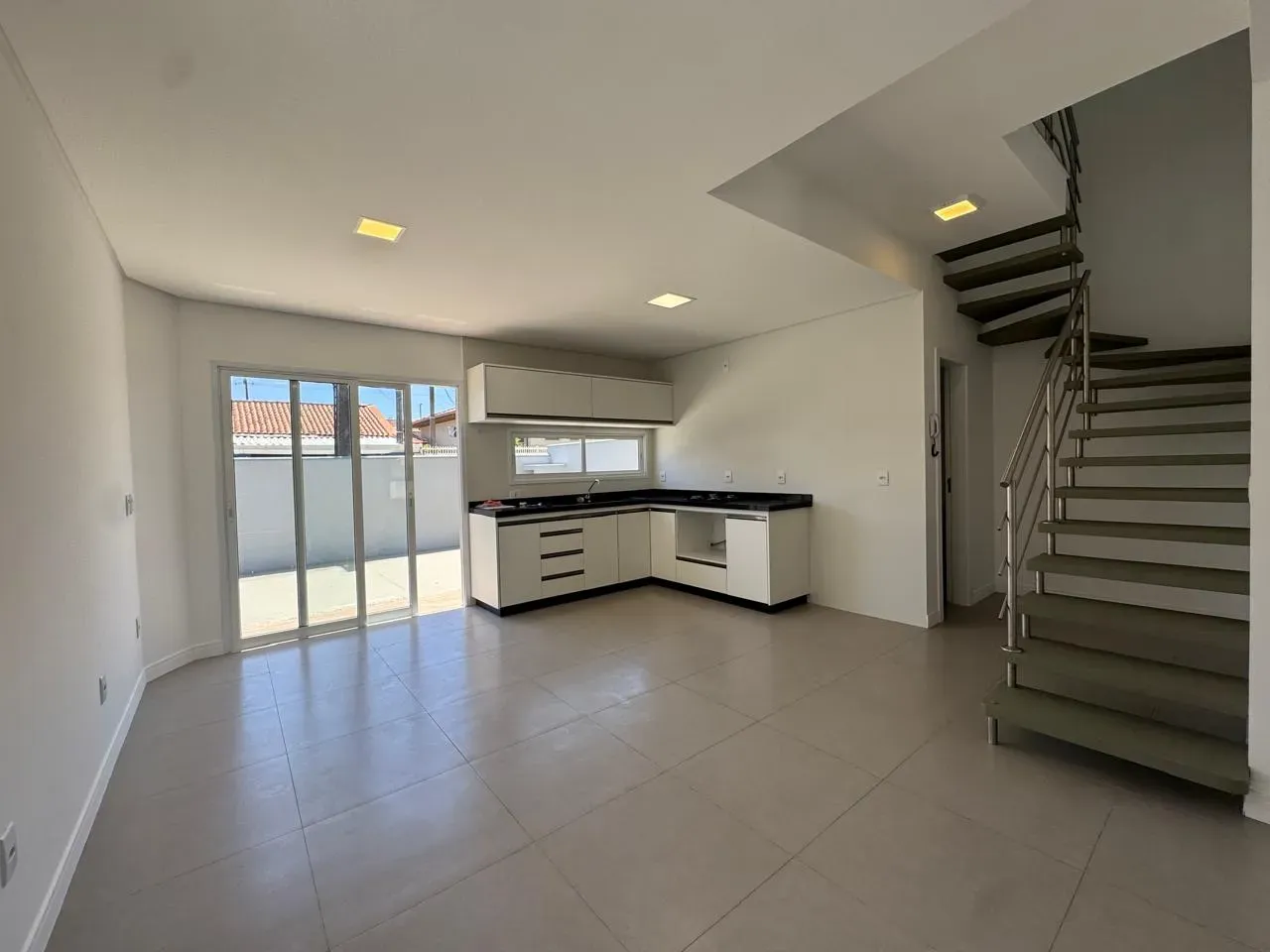 House, 150 m², with a mountain view — photo 2