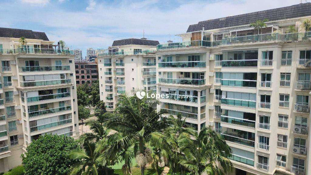 Furnished duplex penthouse with 3 parking spots and 203 m² — photo 14