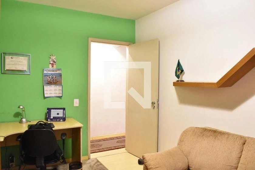 3-bedroom apartment with a home office in Curitiba — photo 23
