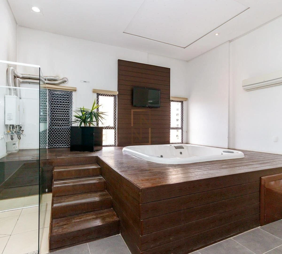 One-bedroom apartment with a dryer in Curitiba — photo 3