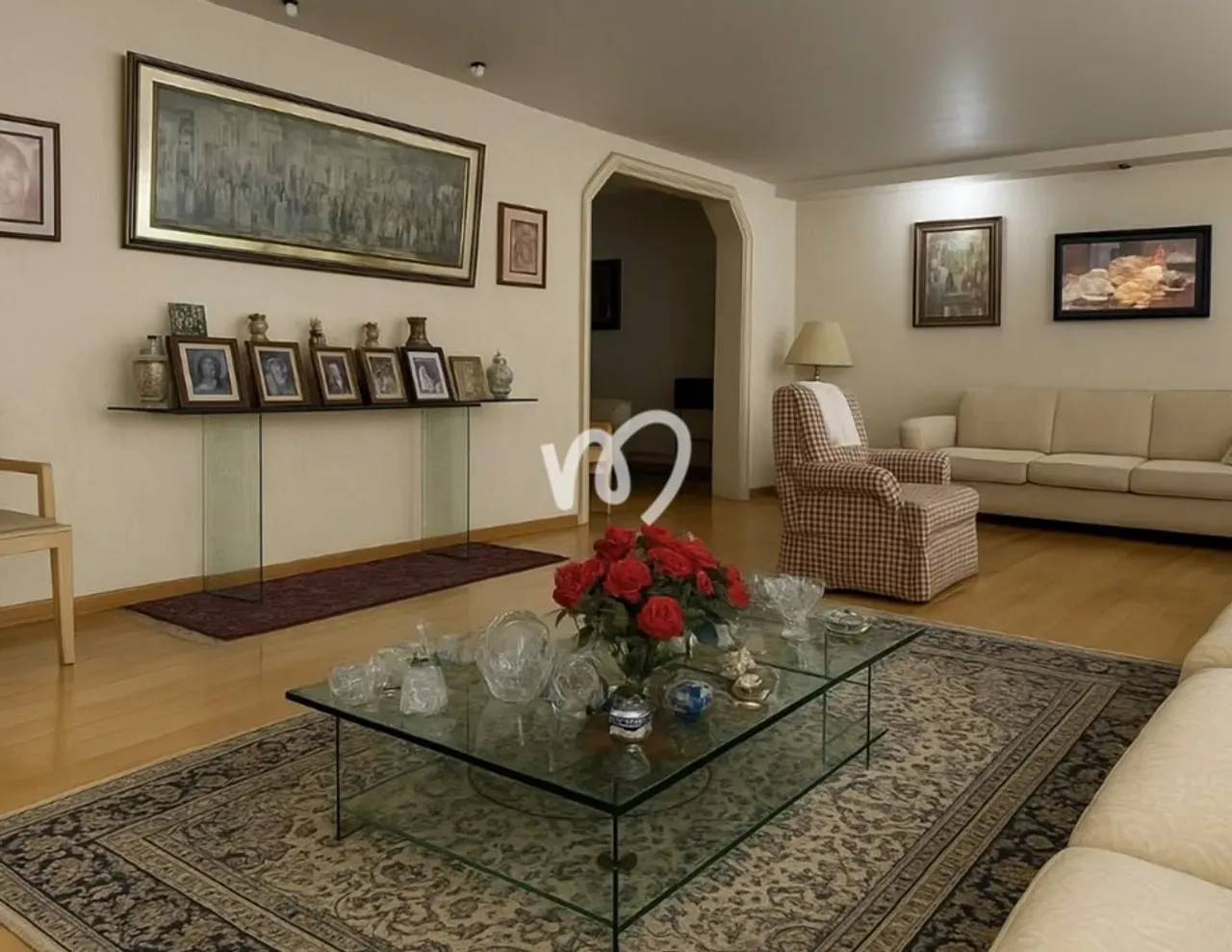 4-bedroom apartment with a washing machine — photo 3