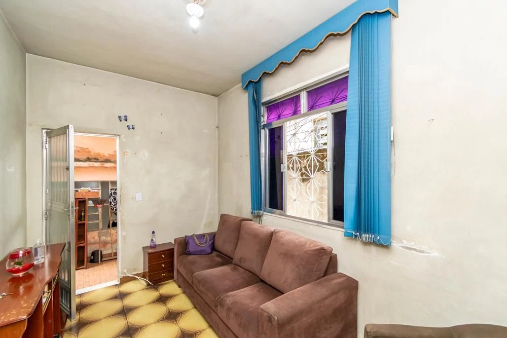 Furnished house with 5 bedrooms and a balcony — photo 47