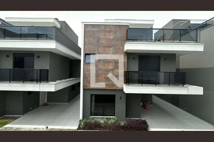 Home office in a 3-bedroom house, 180 m² — photo 8