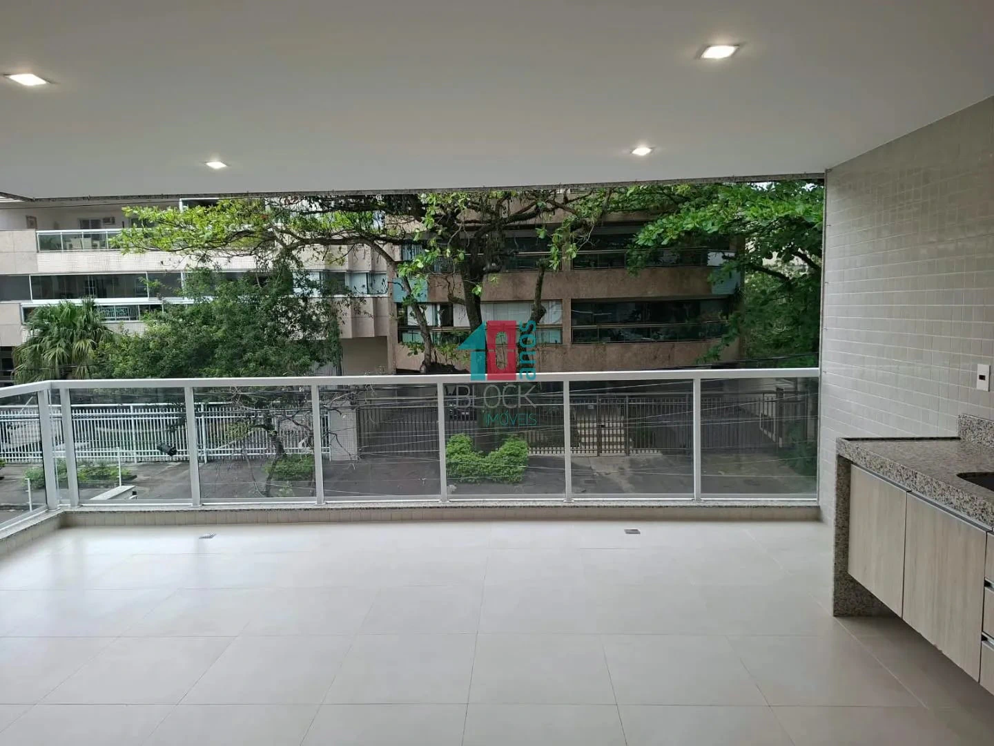 3-bedroom apartment with 1 suite and balcony, 122 m² — photo 6