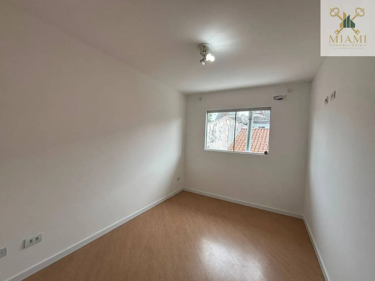Duplex house with 3 bedrooms and 2 parking spaces — photo 19