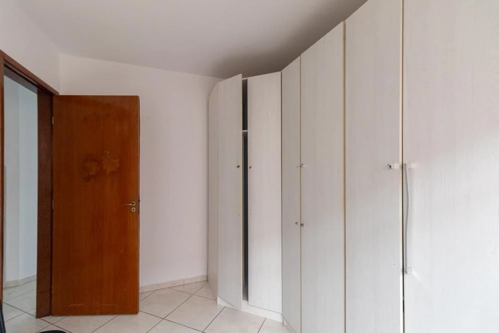 One-bedroom, 29 m² house in Curitiba — photo 14