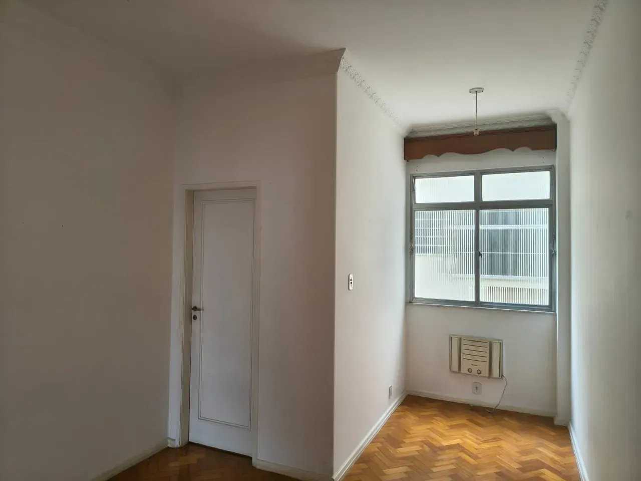 Apartment, 100 m², with wood or laminate floors — photo 6