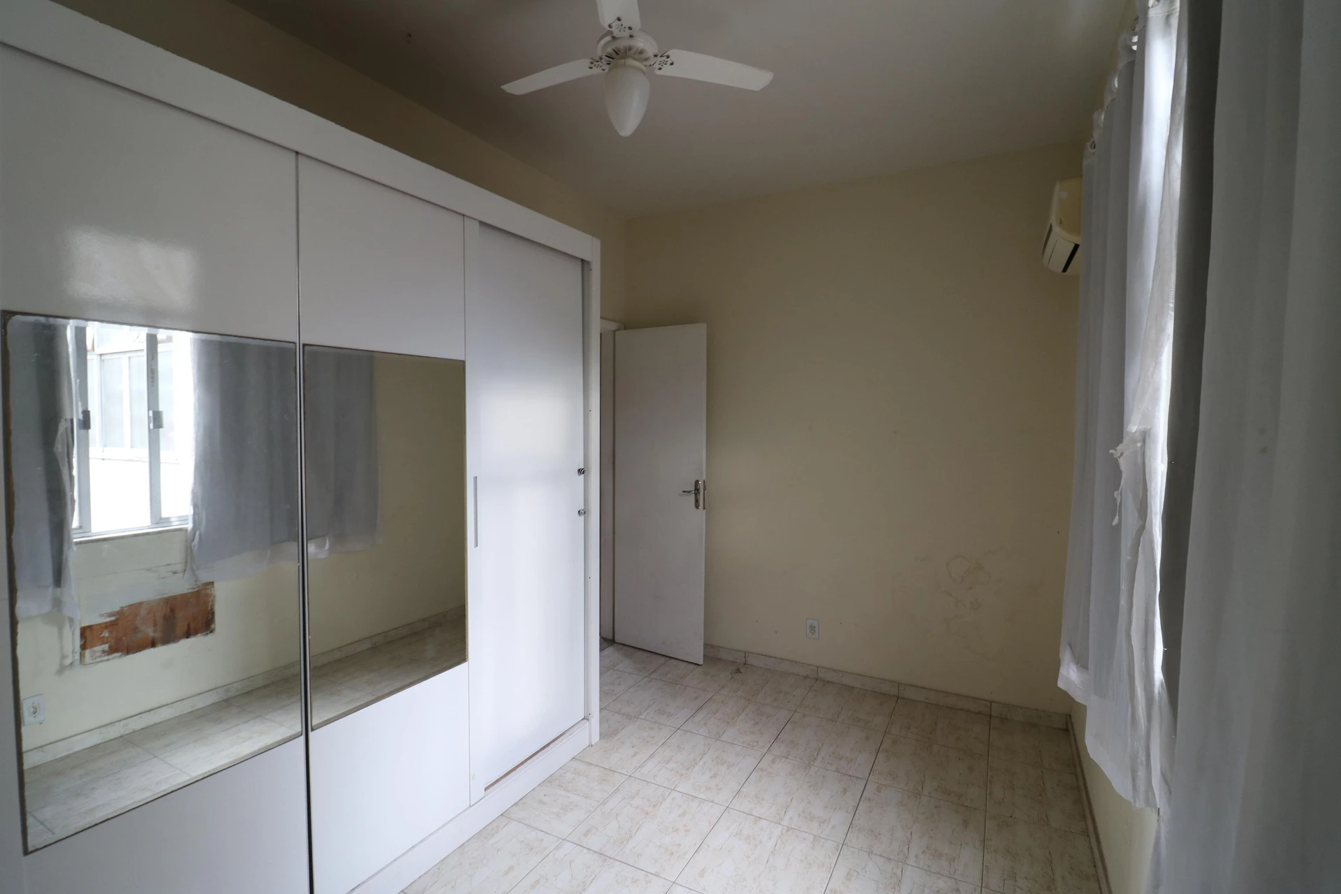 Washing machine in a 2-bedroom apartment, 70 m² — photo 13