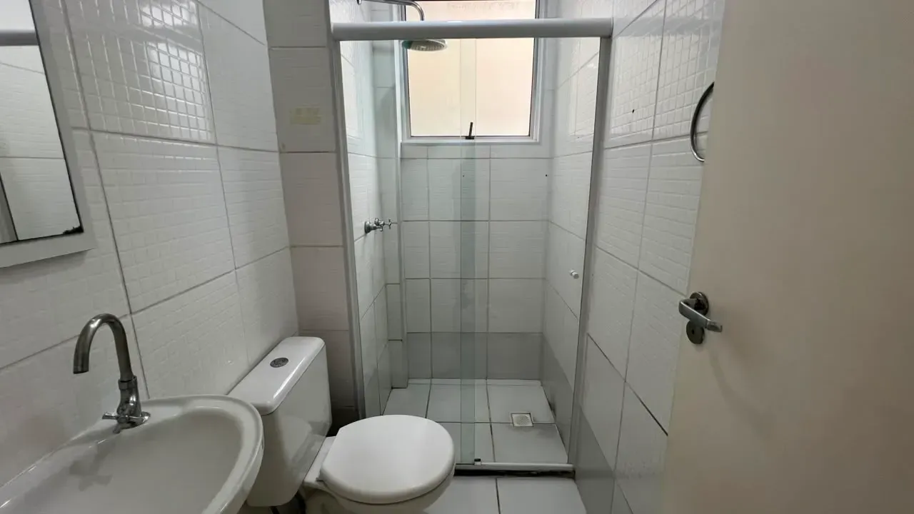 2-bedroom apartment with 1 bathroom and 1 parking spot — photo 4