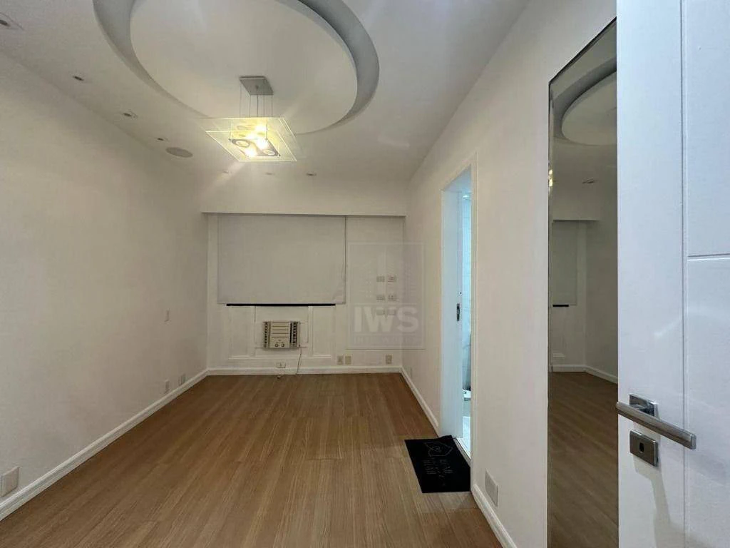 Furnished duplex penthouse with enclosed balcony — photo 16