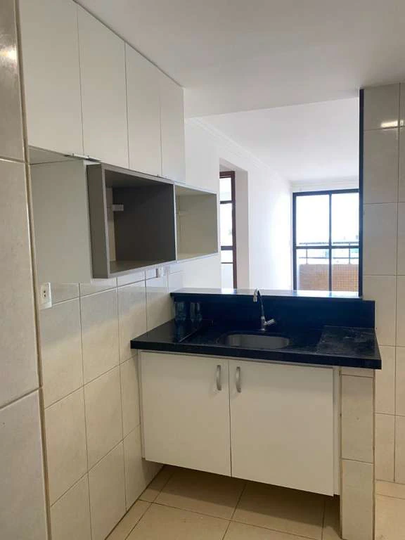 60 m² apartment with 2 bedrooms 1 en-suite and 1 parking spot — photo 2