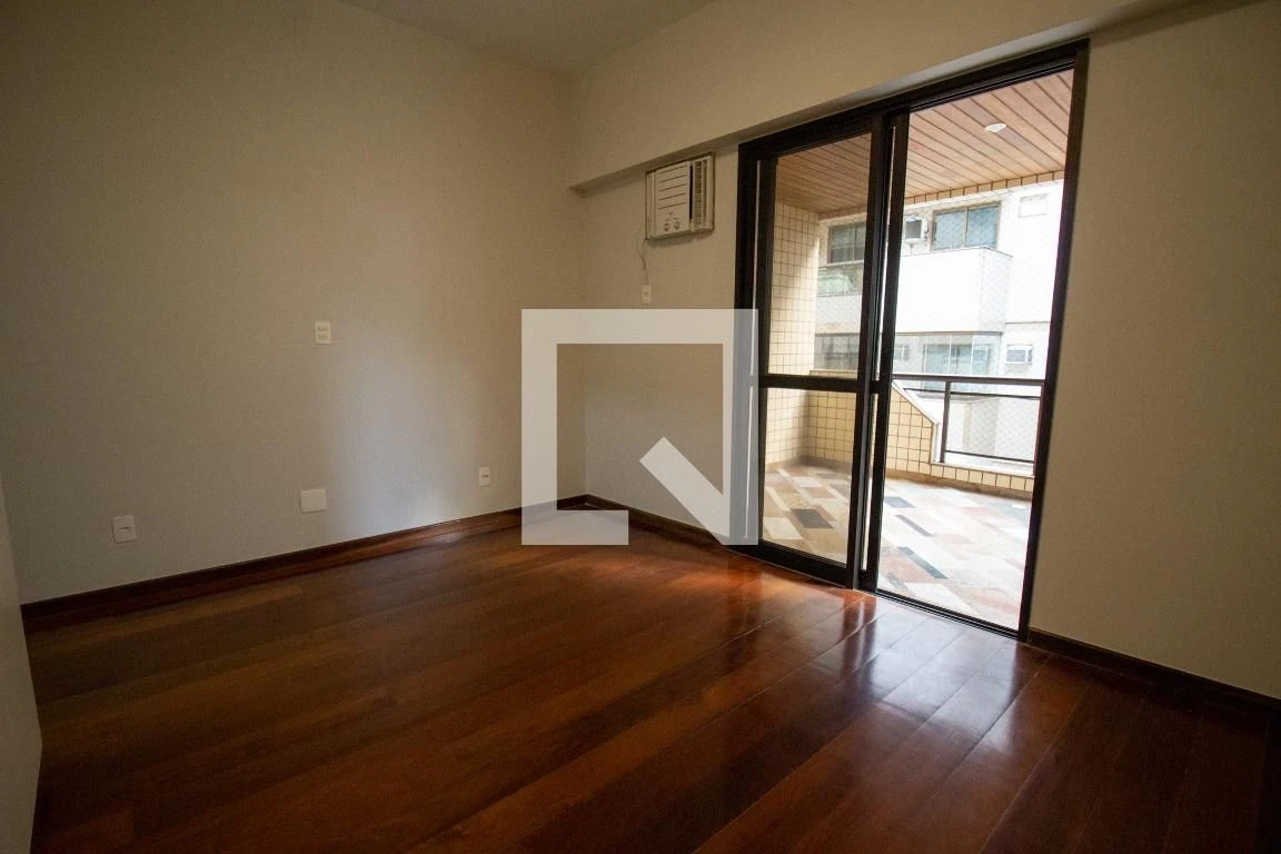 Apartment, 184 m², with a bathtub — photo 3
