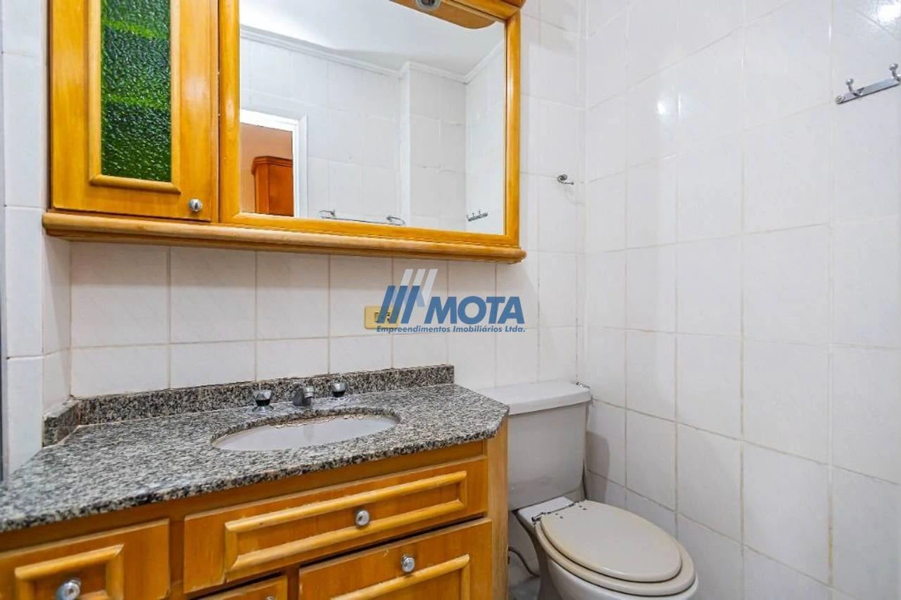 3-bedroom apartment with a home office — photo 13