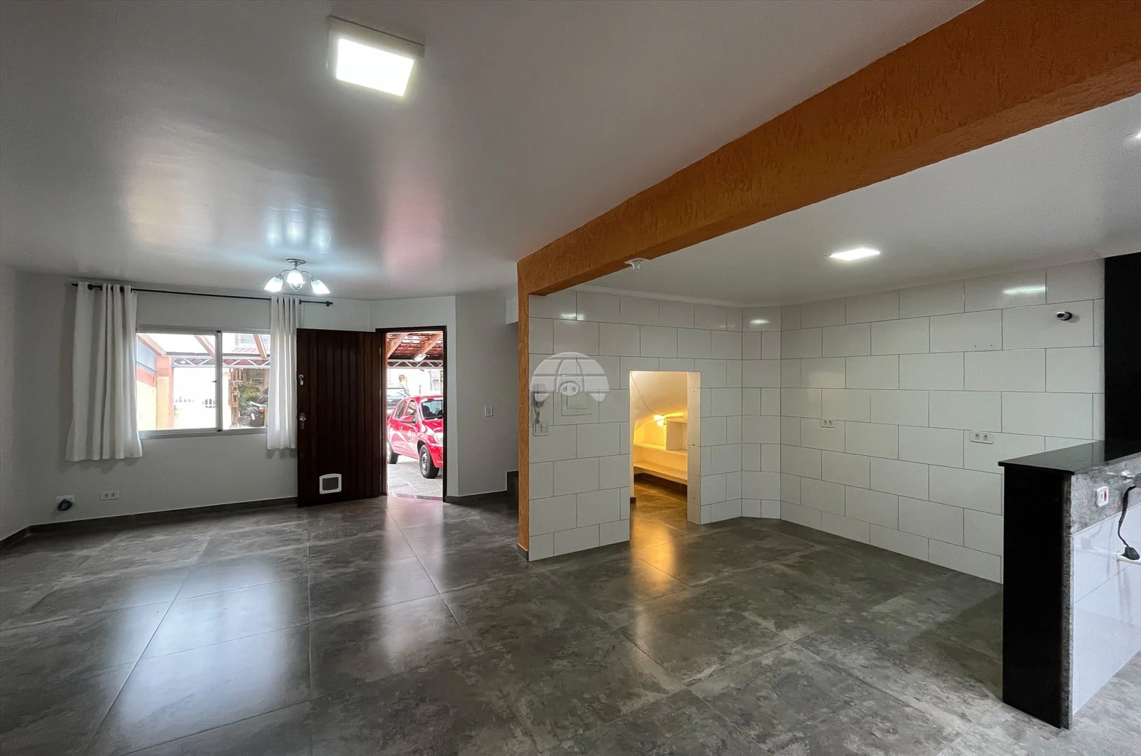 2-bedroom house with a walk-in closet in Curitiba — photo 4