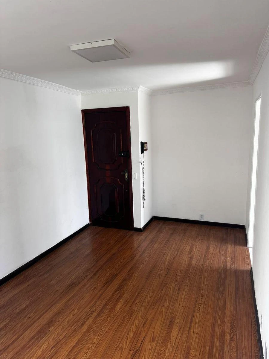 Apartment, 55 m², with wood or laminate floors — photo 9