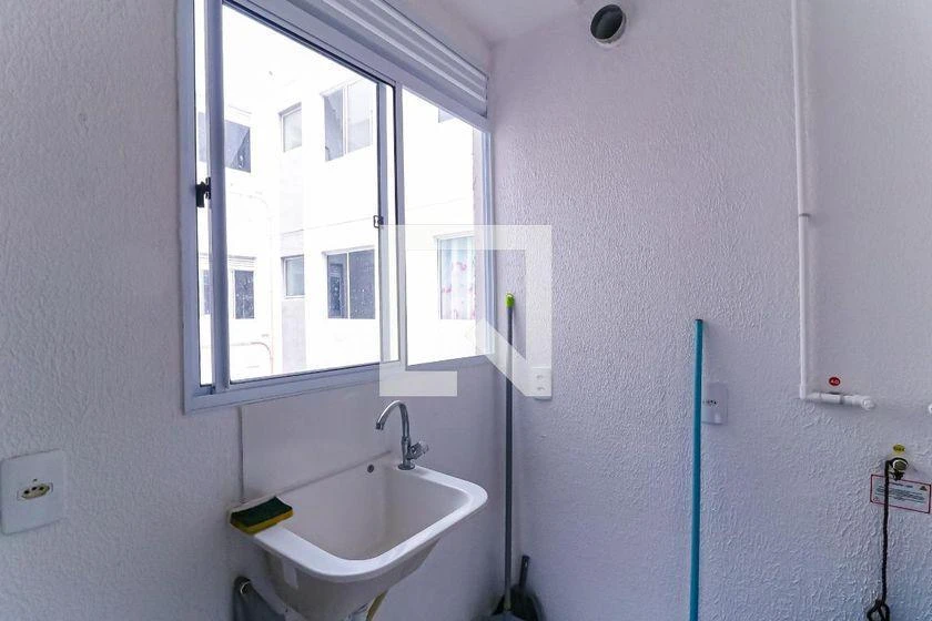 Washing machine in a 2-bedroom apartment, 42 m² — photo 16