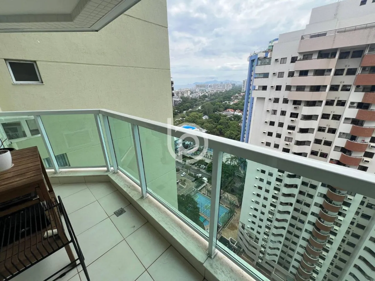 Rental apartment with 2 bedrooms and 2 bathrooms — photo 12
