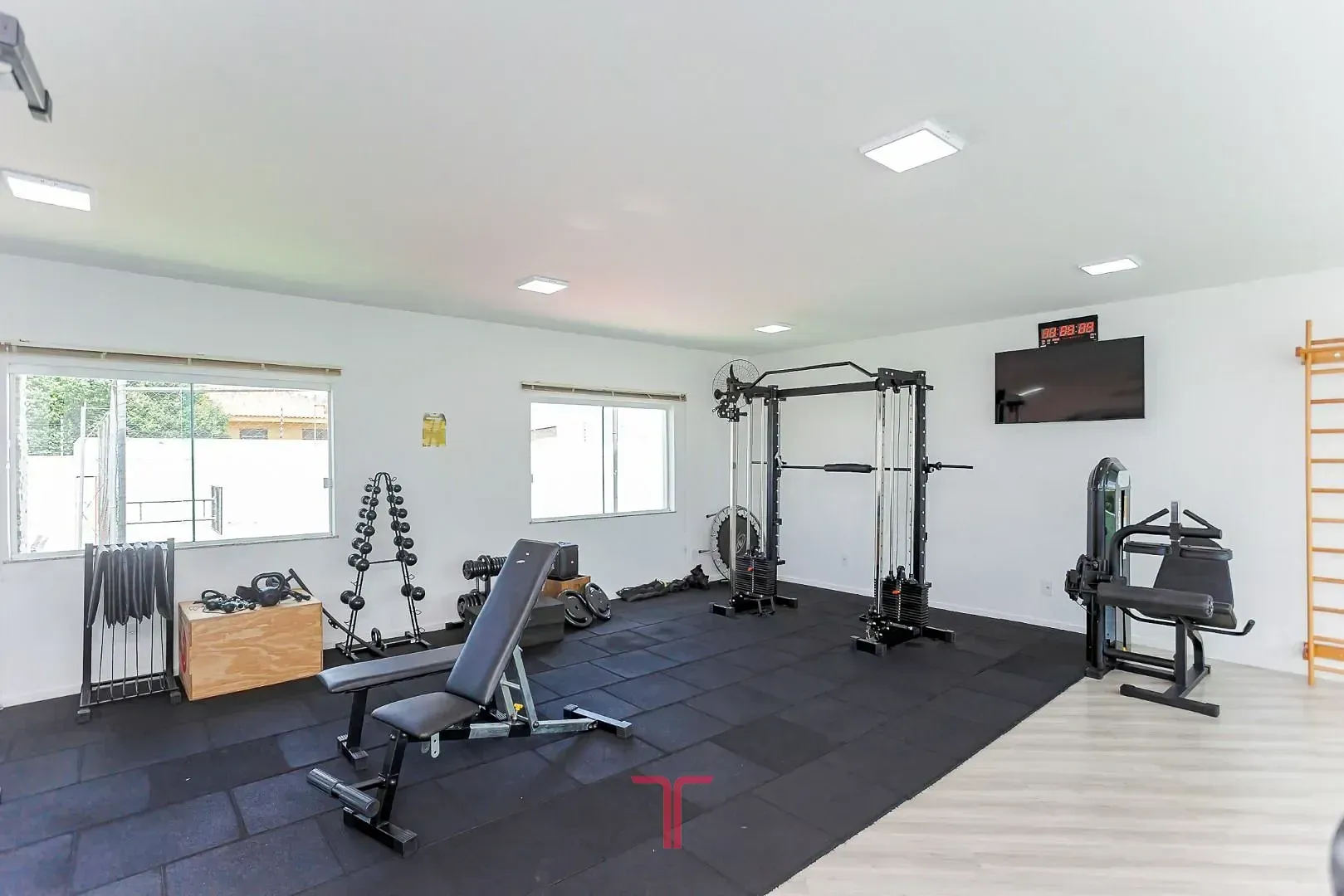 Дом 550 м² с 5 спальнями и приватным садом — photo 123