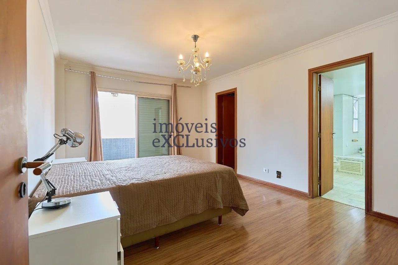 450 m² apartment with 4 bedrooms and 3 parking spaces — photo 12