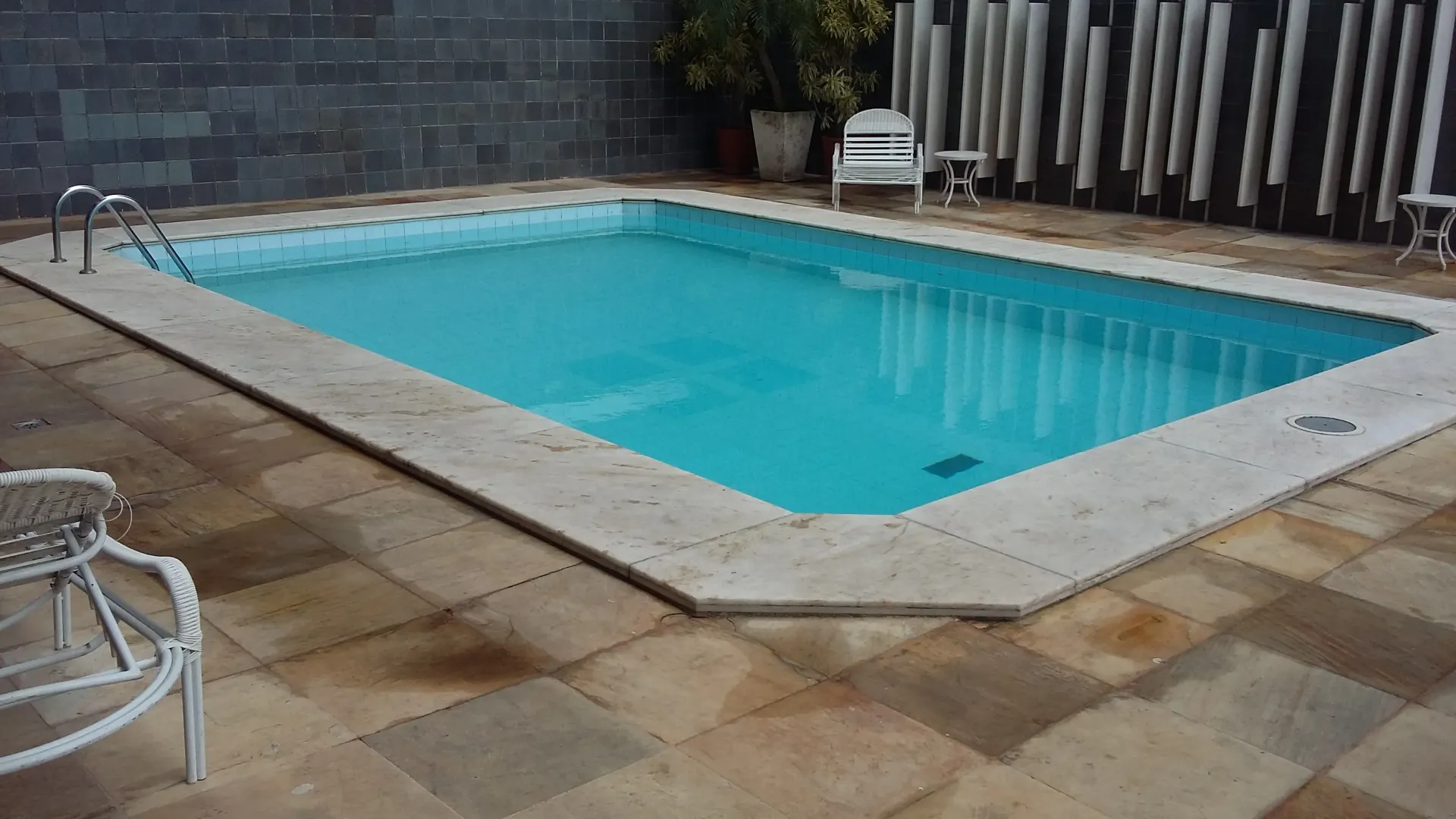 Apartamento de 400 m² com 4 quartos e 5 banheiros — photo 15