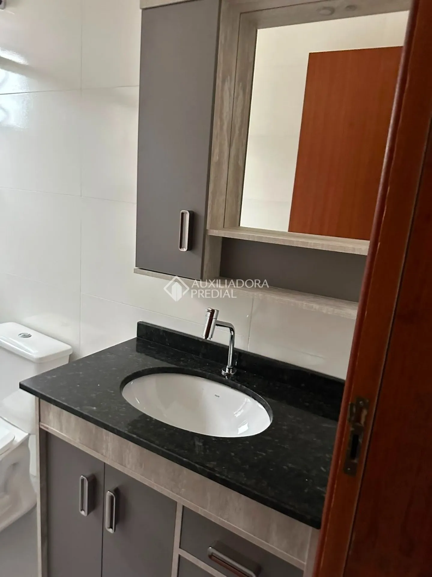 House with open-plan kitchen and 3 en-suite bedrooms — photo 18