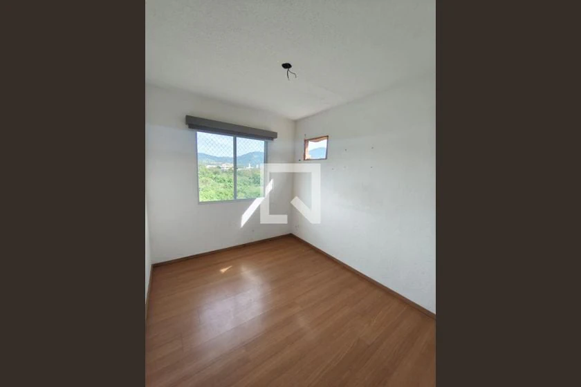 44 m² rental apartment with 2 bedrooms and closed kitchen — photo 10