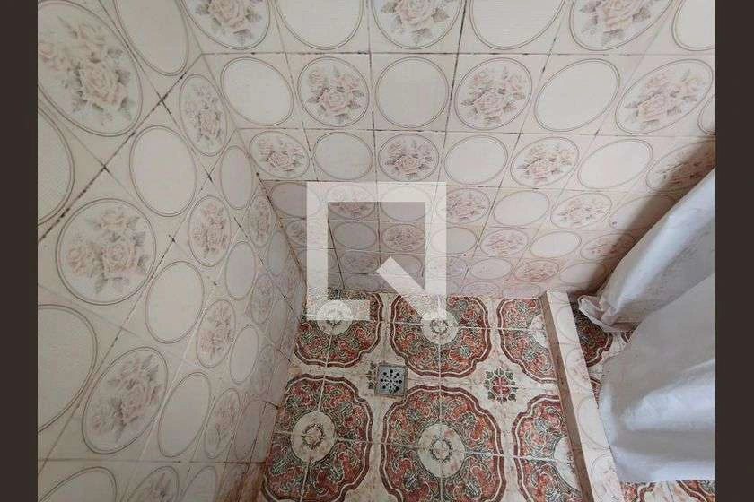 Furnished house with 5 bedrooms and 631 m² — photo 26