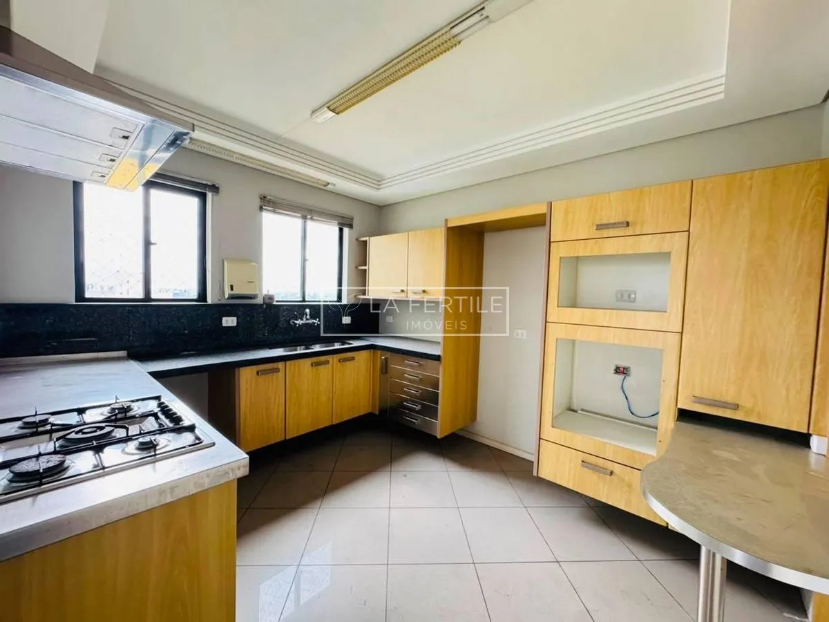 3-bedroom apartment with 4 bathrooms, 184 m² — photo 6