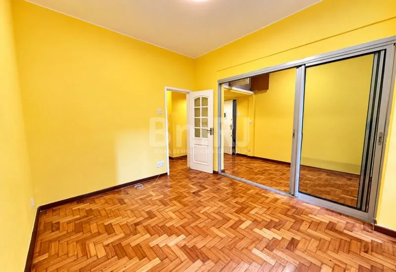 Apartment, 70 m², with wood or laminate floors — photo 12