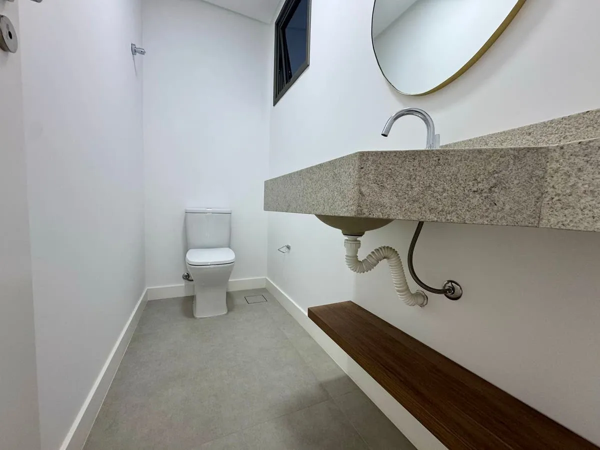 Вид на воду и 3 спальни: квартира 95 м² — photo 4