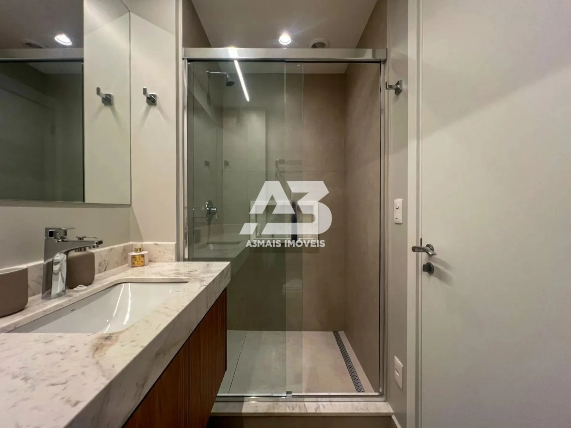 Studio mobiliado com 1 quarto e varanda — photo 12