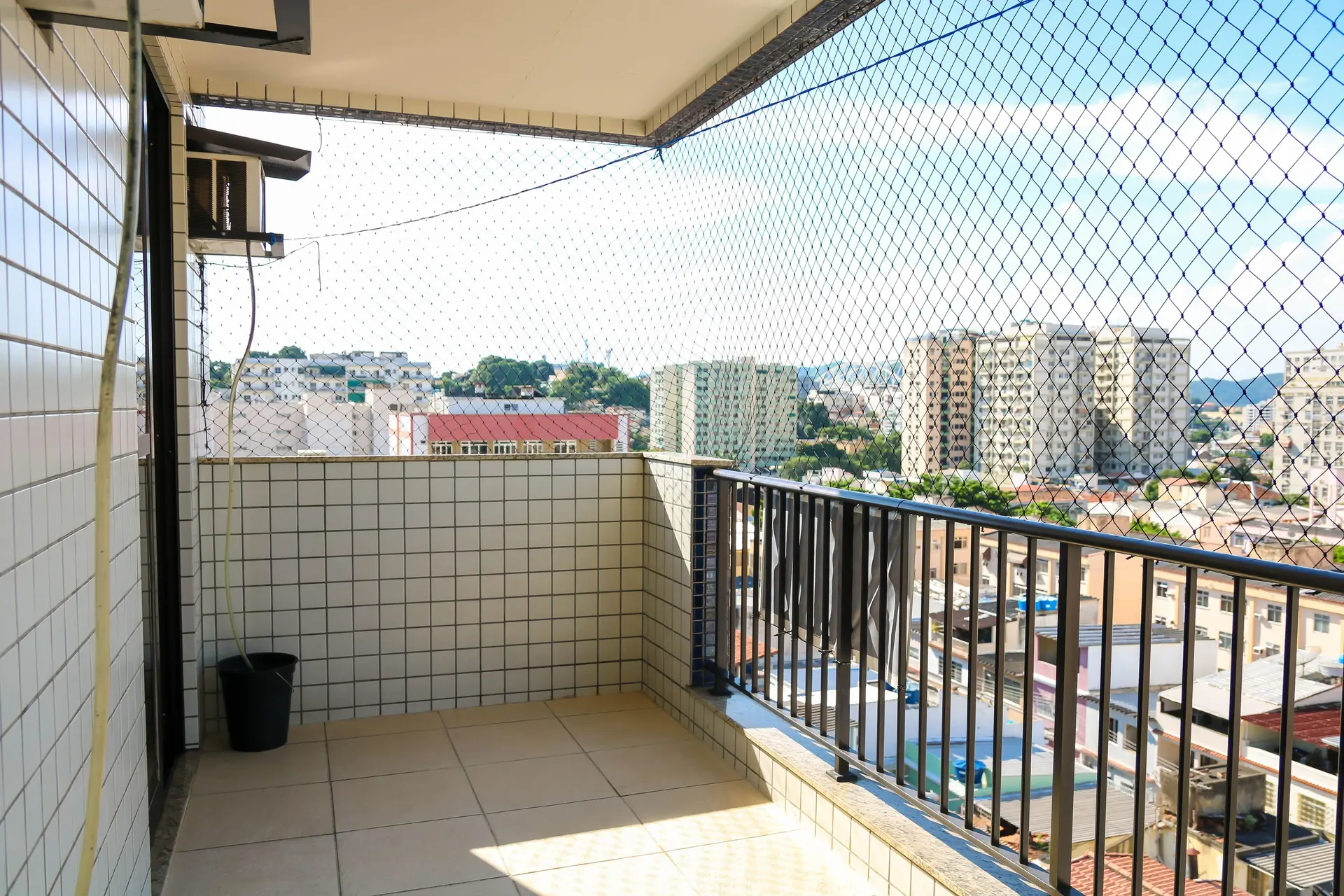 Furnished apartment with home office and 3 bedrooms — photo 58