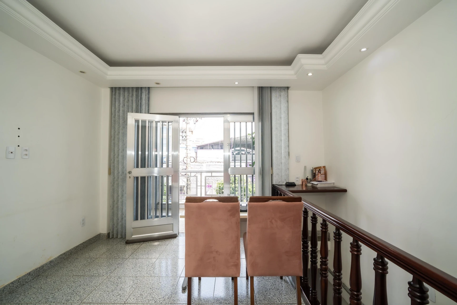 Furnished house, 449 m², with a jacuzzi — photo 84