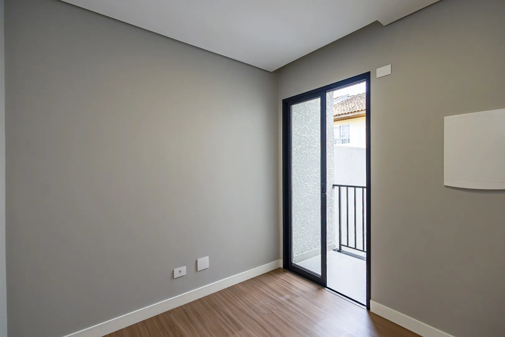 House with 3 bedrooms, 3 baths and 2 parking spots — photo 30