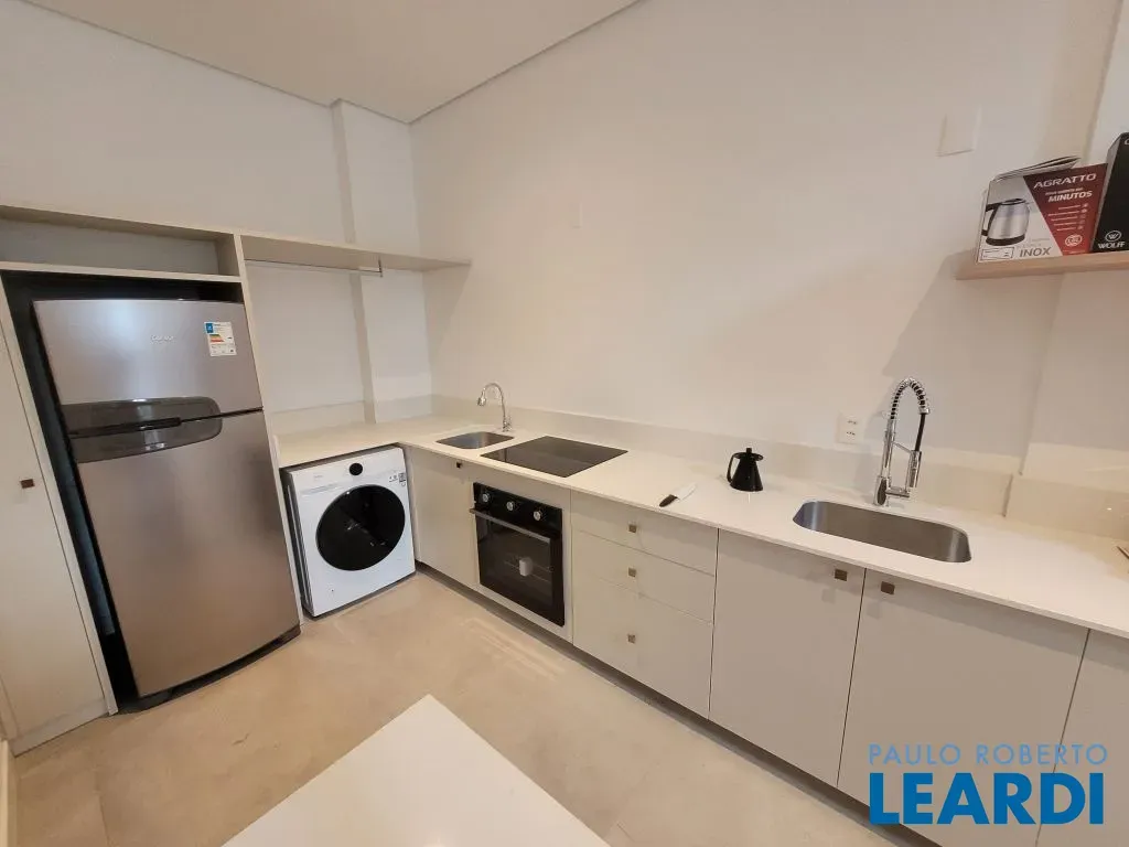 Меблированная квартира 46 м² с 1 спальней — photo 2