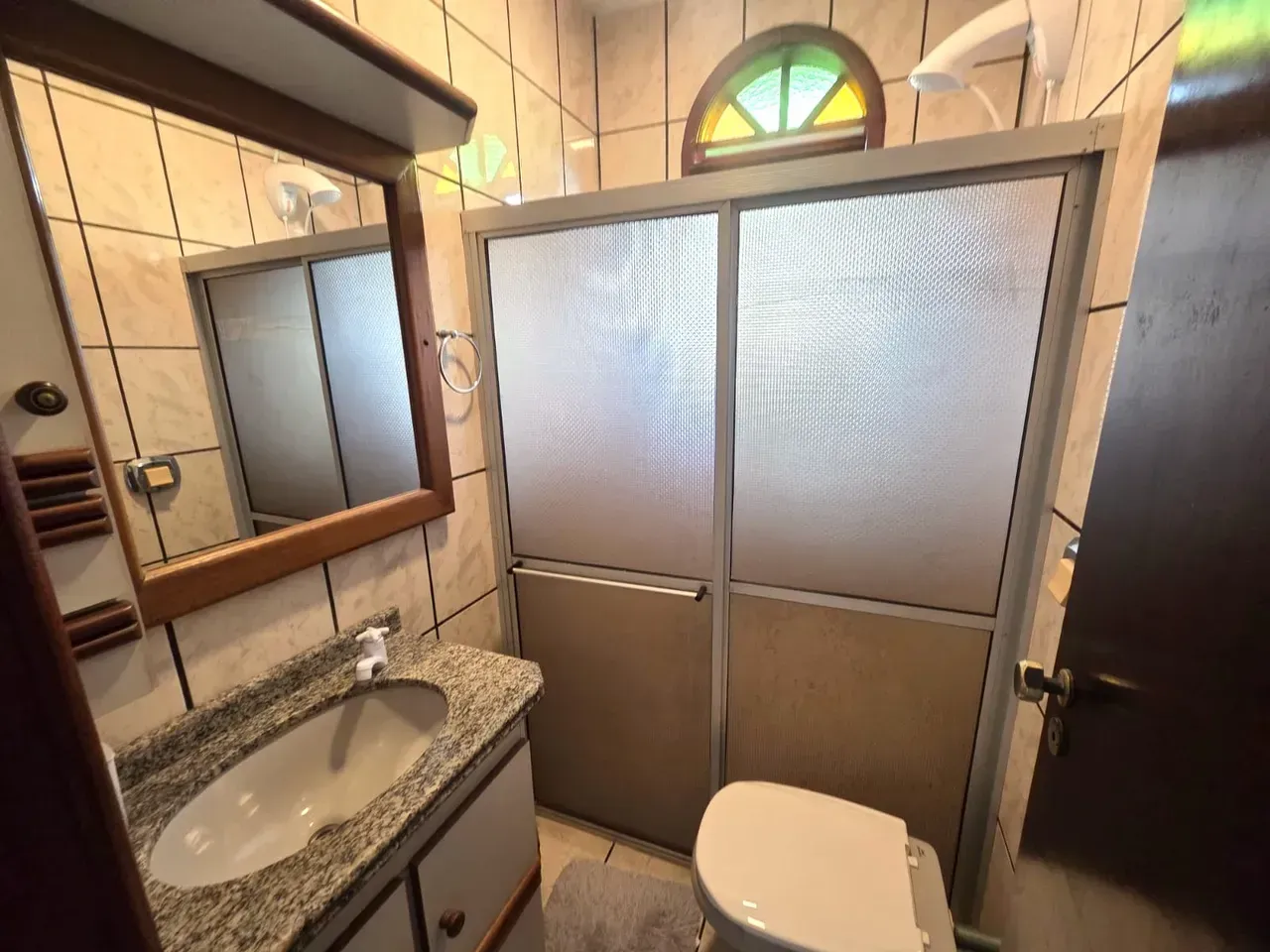 Apartamento mobiliado de 1 dormitório com vaga