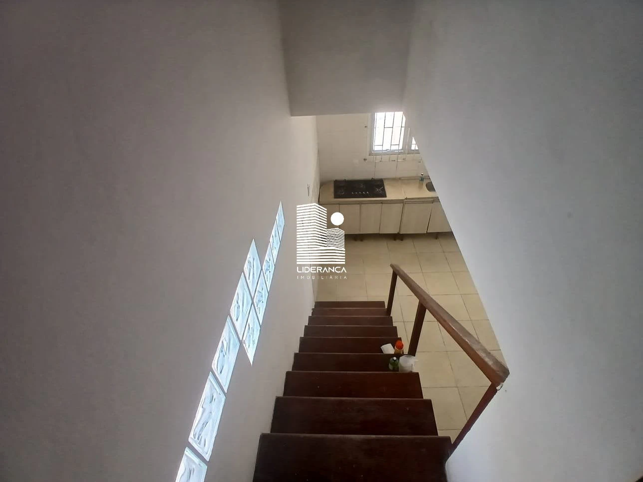 Casa, 236 m², con balcón cerrado con vidrio — photo 8