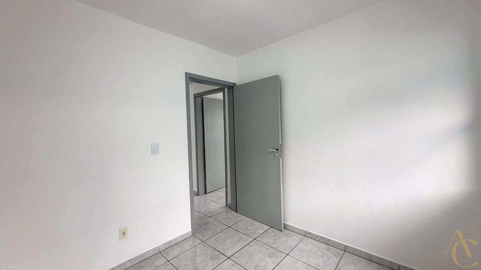 Apartment with 2 bedrooms and a separate kitchen — photo 19