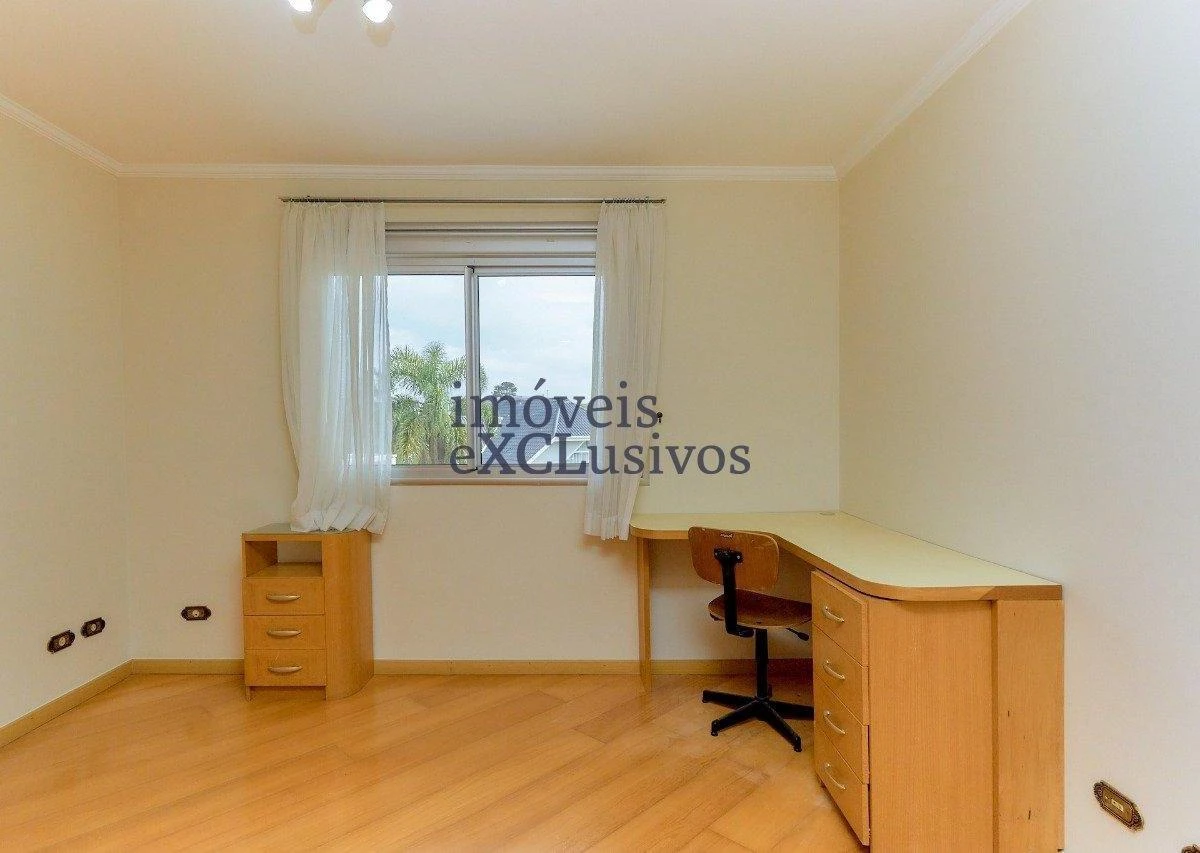 Ванна та 5 спалень: будинок 500 м² — photo 15