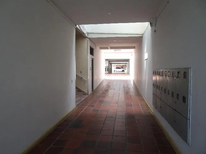 Квартира з 3 спальнями та 2 ванними на 3 поверсі — photo 3