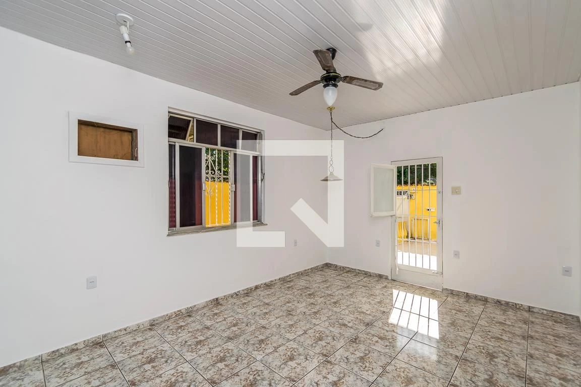 House, 190 m², with a private BBQ — photo 21